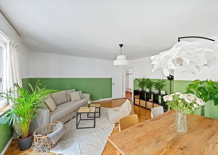 Muenstergasse Old Town * Zürich