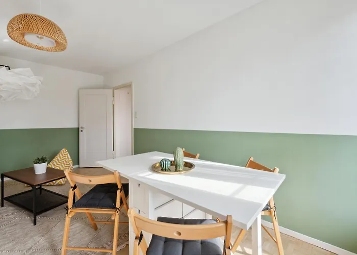 Muenstergasse Old Town Apartment Zurich