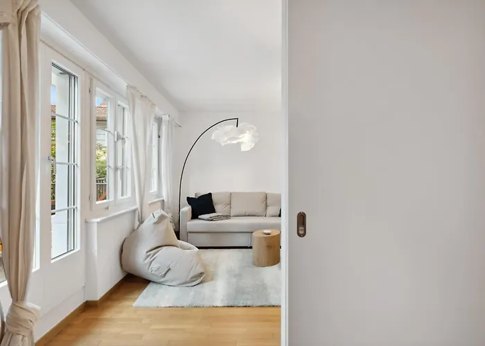 Muenstergasse Old Town Apartment *