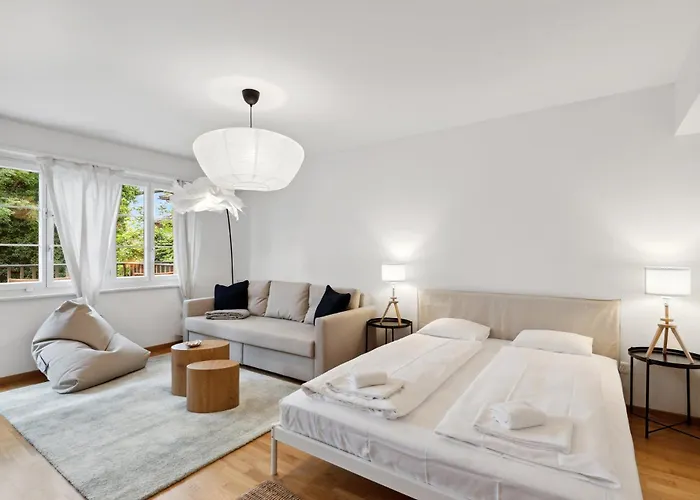 Muenstergasse Old Town Apartment *