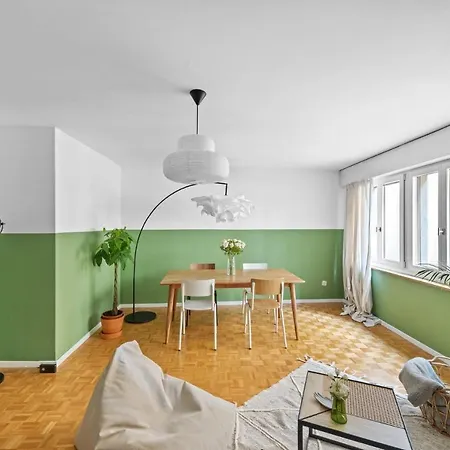 Muenstergasse Old Town